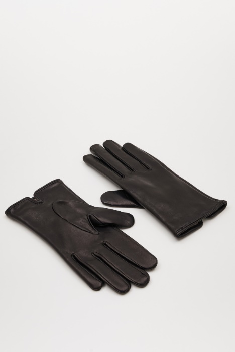 Slit-embellished gloves Intrend