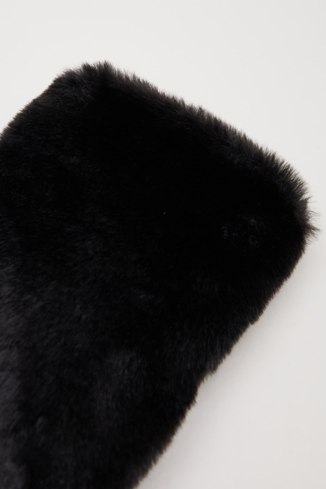 Manopole in simil pelliccia