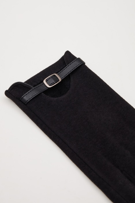 Guantes de punto con correa