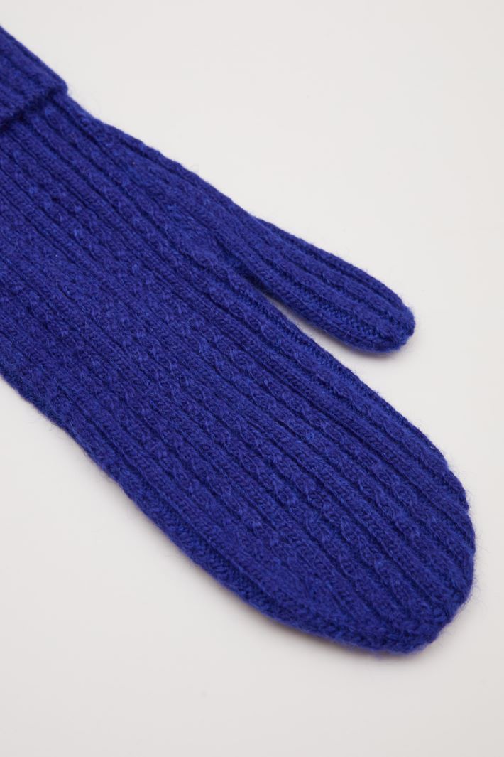 Ribbed knit mittens Intrend - 3