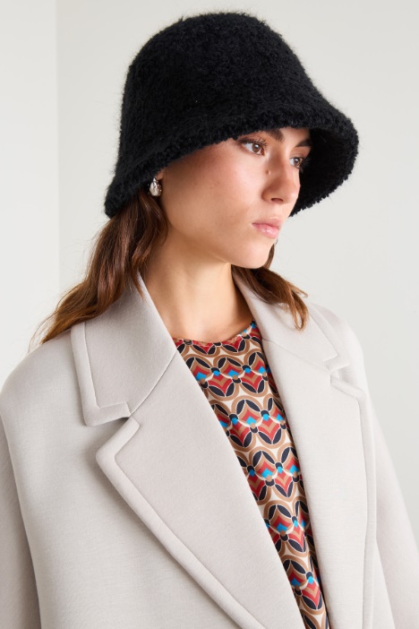 Cloche in tessuto bouclé