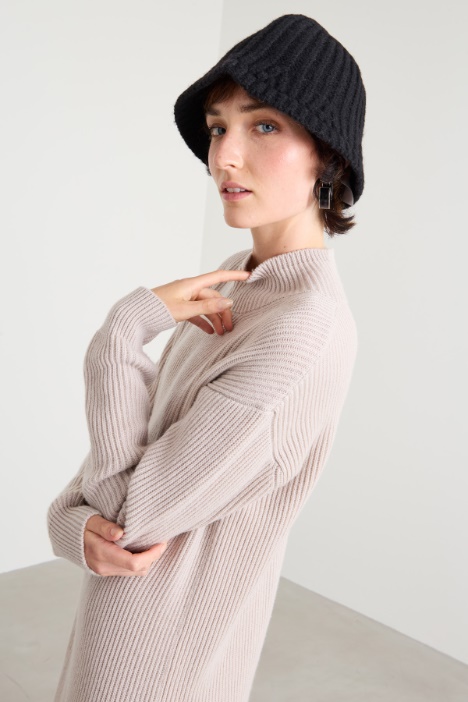 Cloche in maglia Intrend