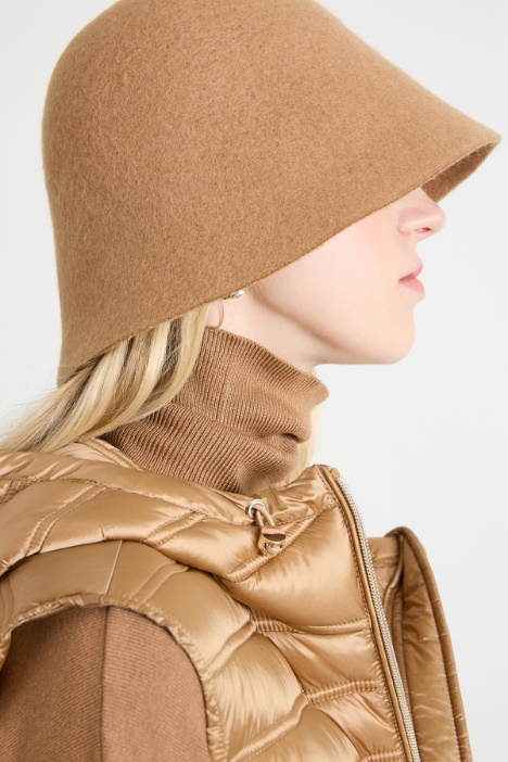 Cloche in feltro Intrend