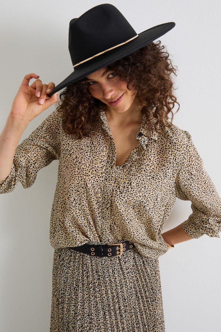 Wide brim hat Intrend