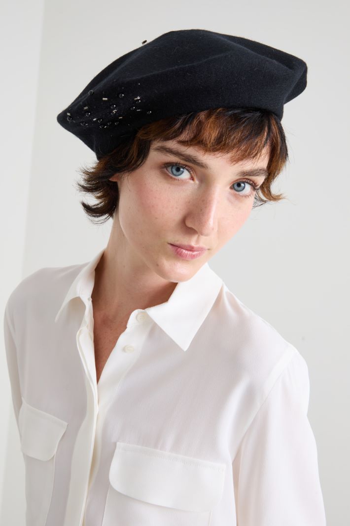 Rhinestone-embellished beret Intrend - 2