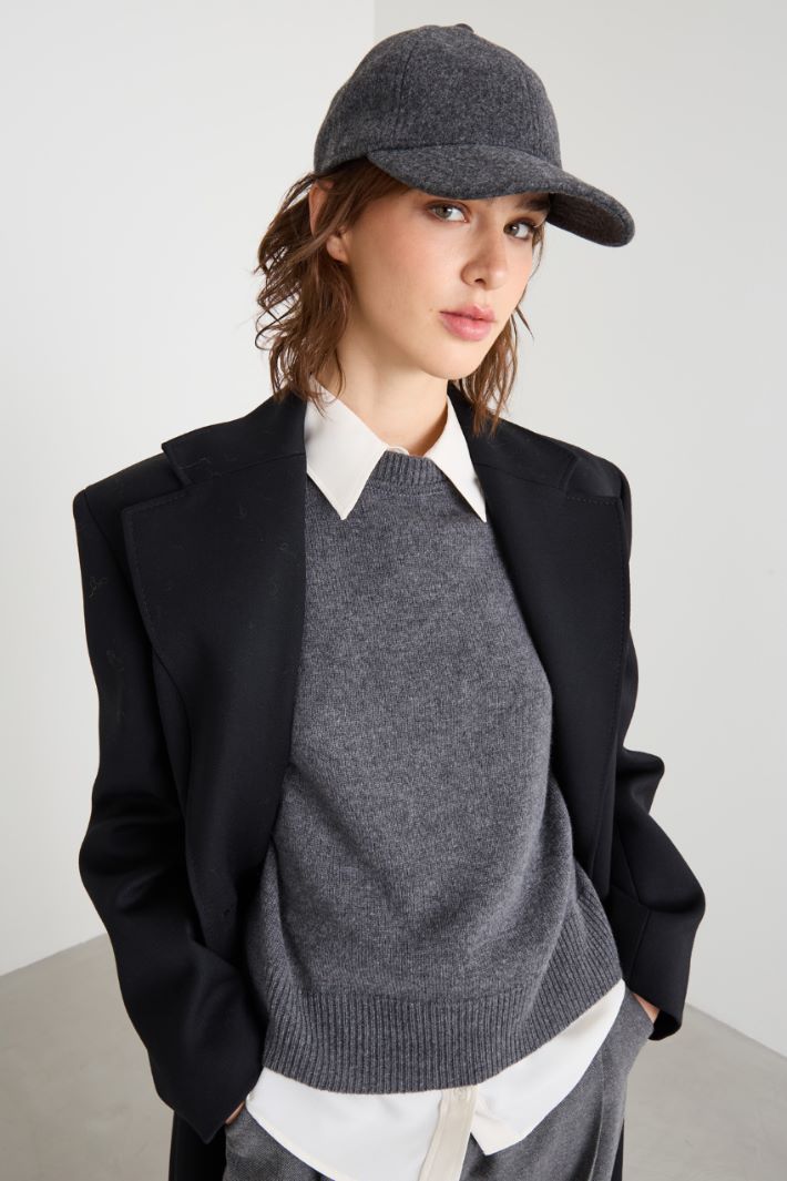Felt baseball hat Intrend