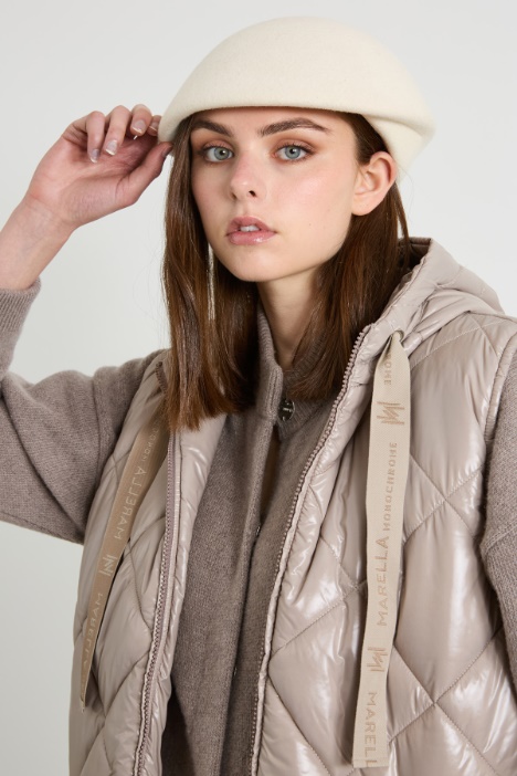 Bonnet hat  Intrend