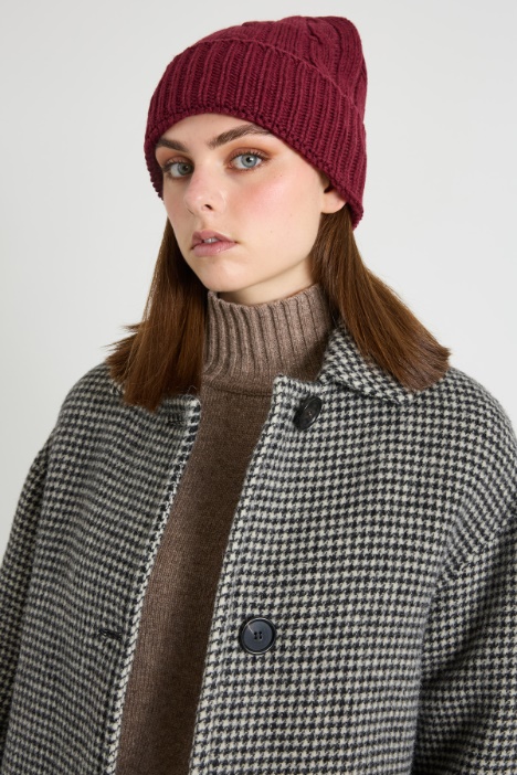 Cuffia a trecce in lana