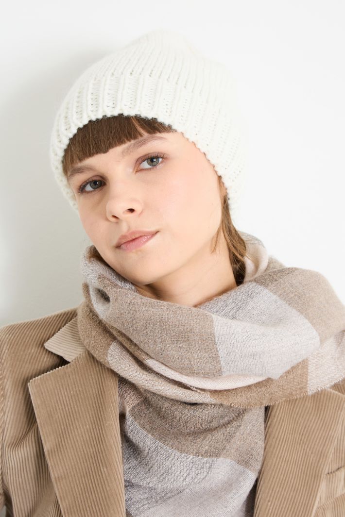 Ribbed hat Intrend