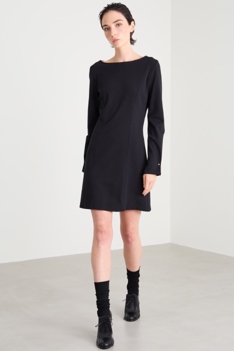 Vestido de punto ajustado