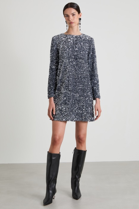 Short dress with sequins Intrend