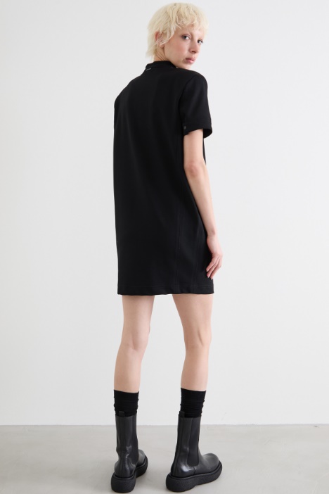 Vestido corto de punto