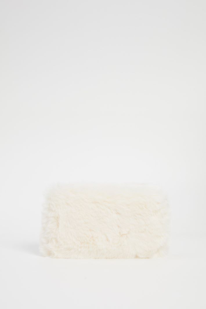 Borsa in tessuto peluche Intrend