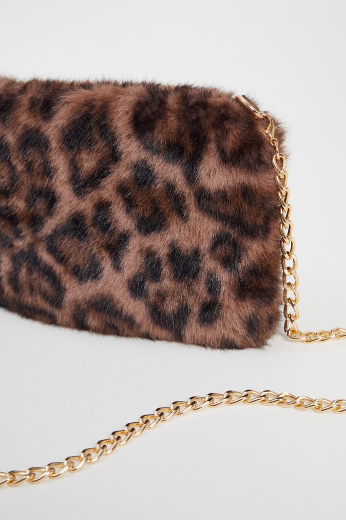 Borsa effetto peluche stampata Intrend - 2