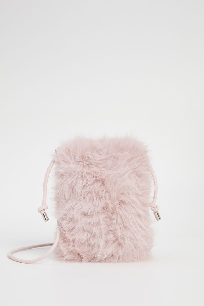 Portacellulare effetto peluche Intrend