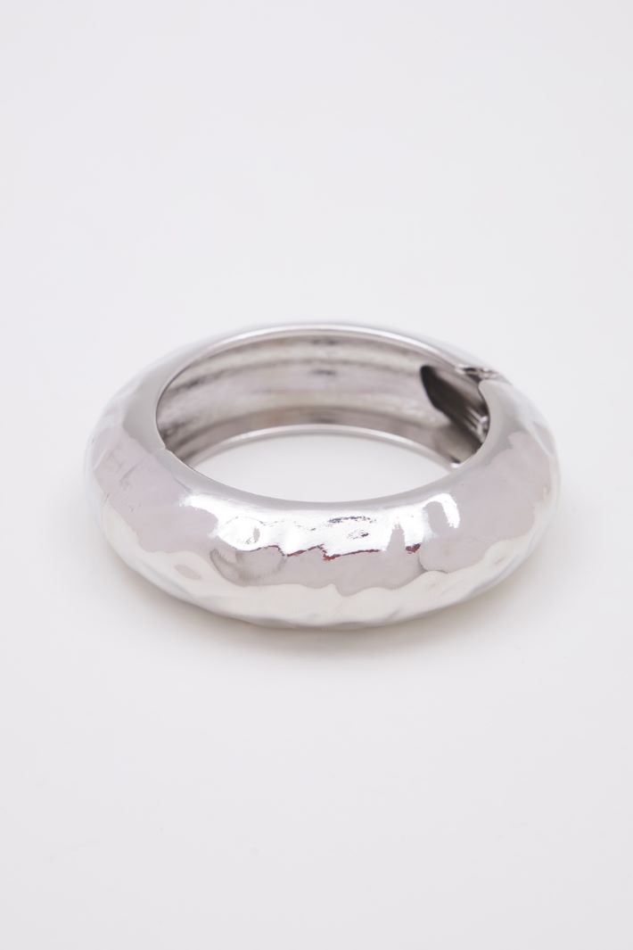 Bracciale rigido in metallo Intrend