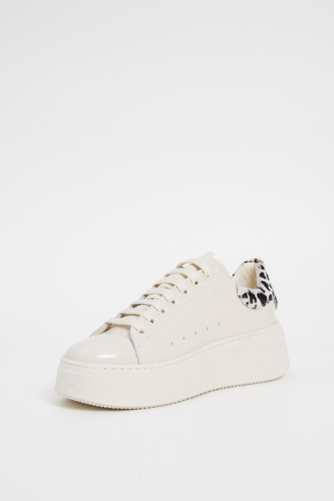 Zapatillas con suela de plataforma