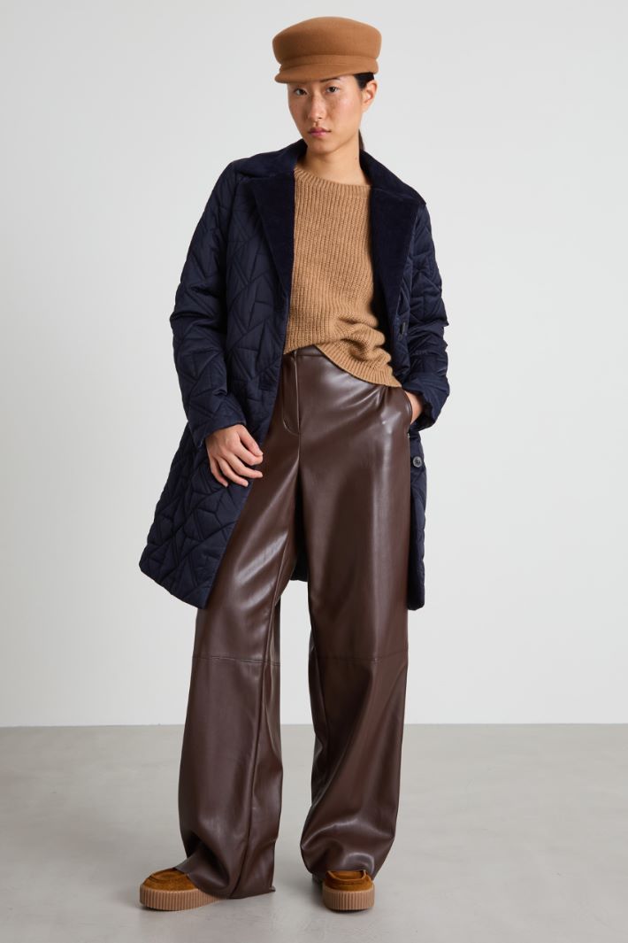 Pantalones de piel sintética suave Intrend
