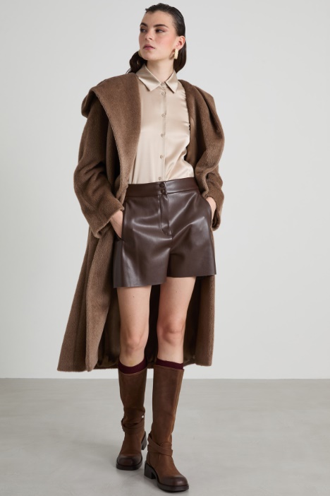 Faux leather shorts Intrend