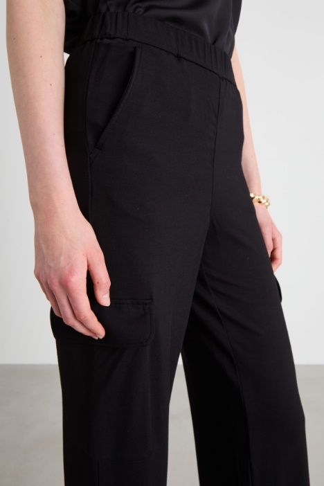 Pantaloni cargo in jersey