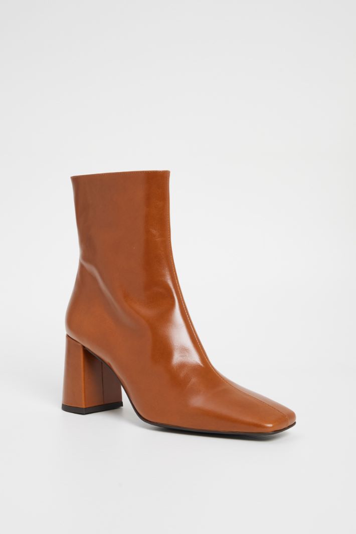 Block heel ankle boots Intrend - 2