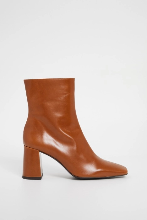Block heel ankle boots - Intrend