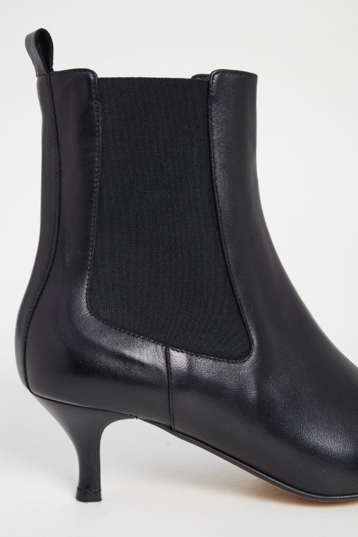 Heeled ankle boots Intrend - 3