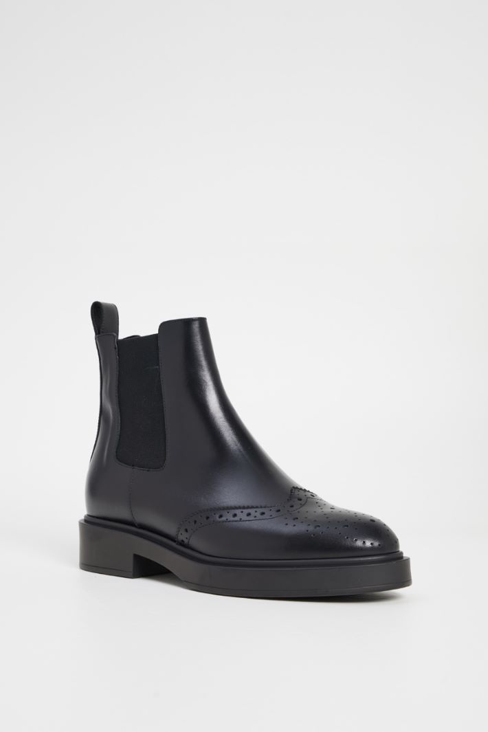 Stivaletti in pelle brogue Intrend - 2
