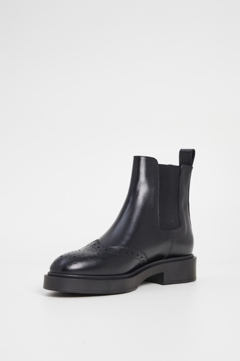 Stivaletti in pelle brogue