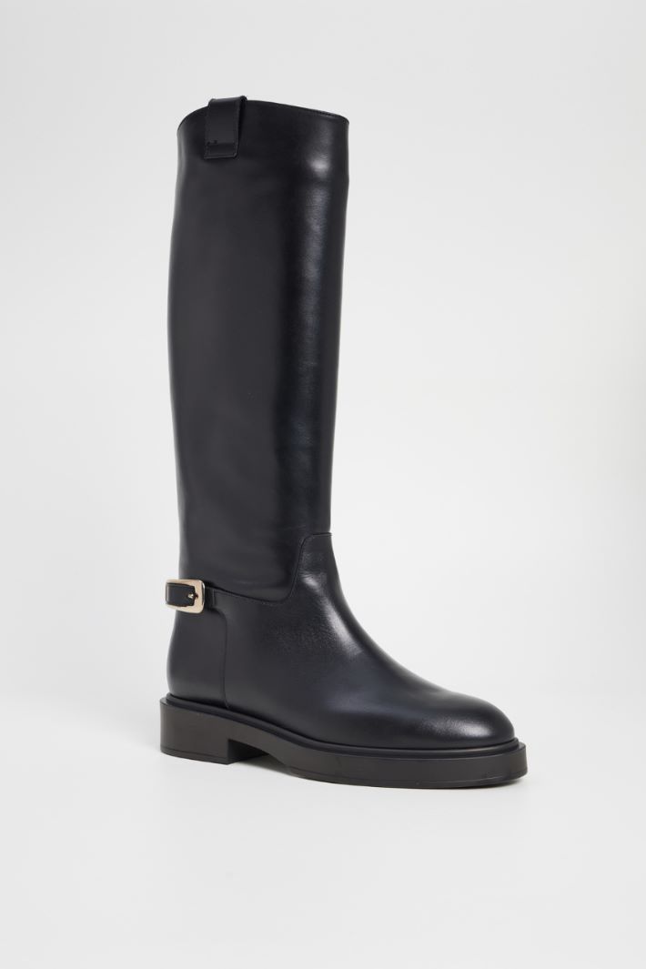 High boots with buckle Intrend - 2