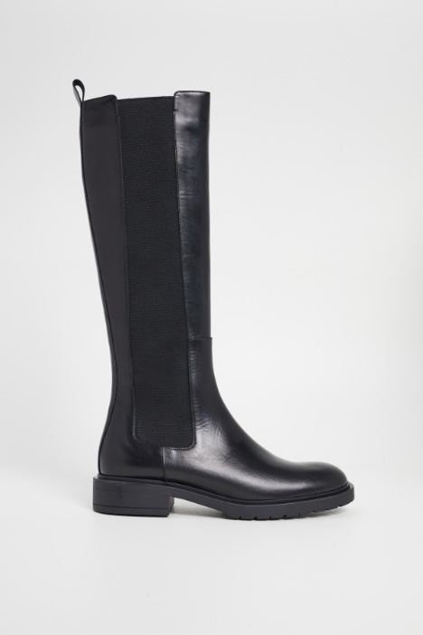 High boots Intrend