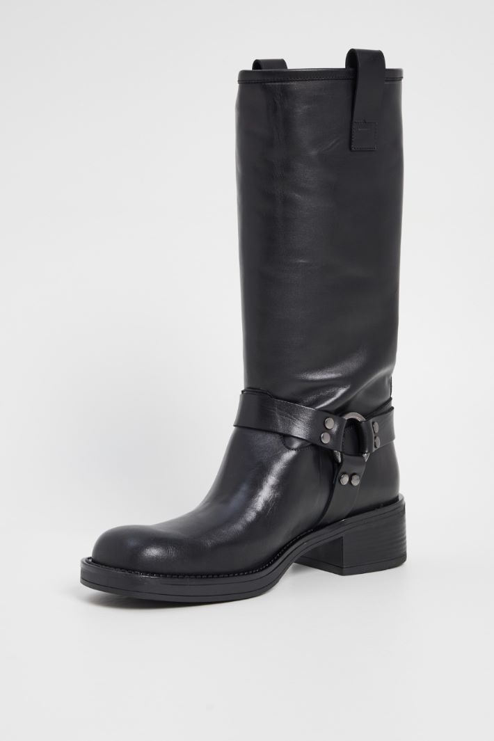 Botas estilo motero Intrend - 4