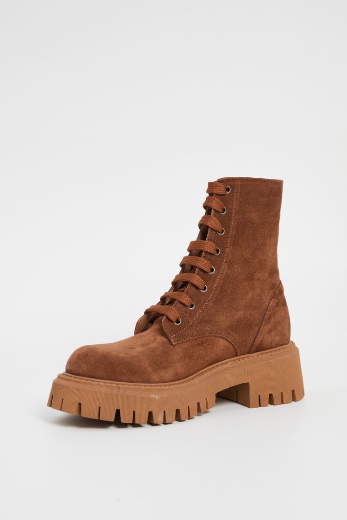 Suede ankle boots Intrend - 3