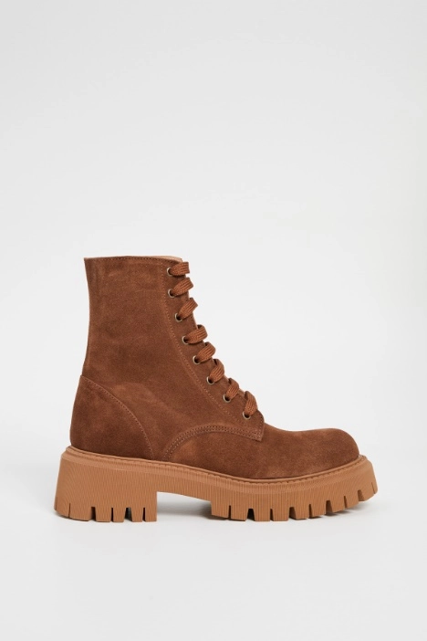 Leather ankle boots - Intrend