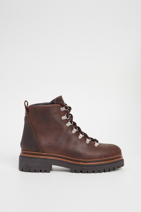 Lace-up ankle boots Intrend