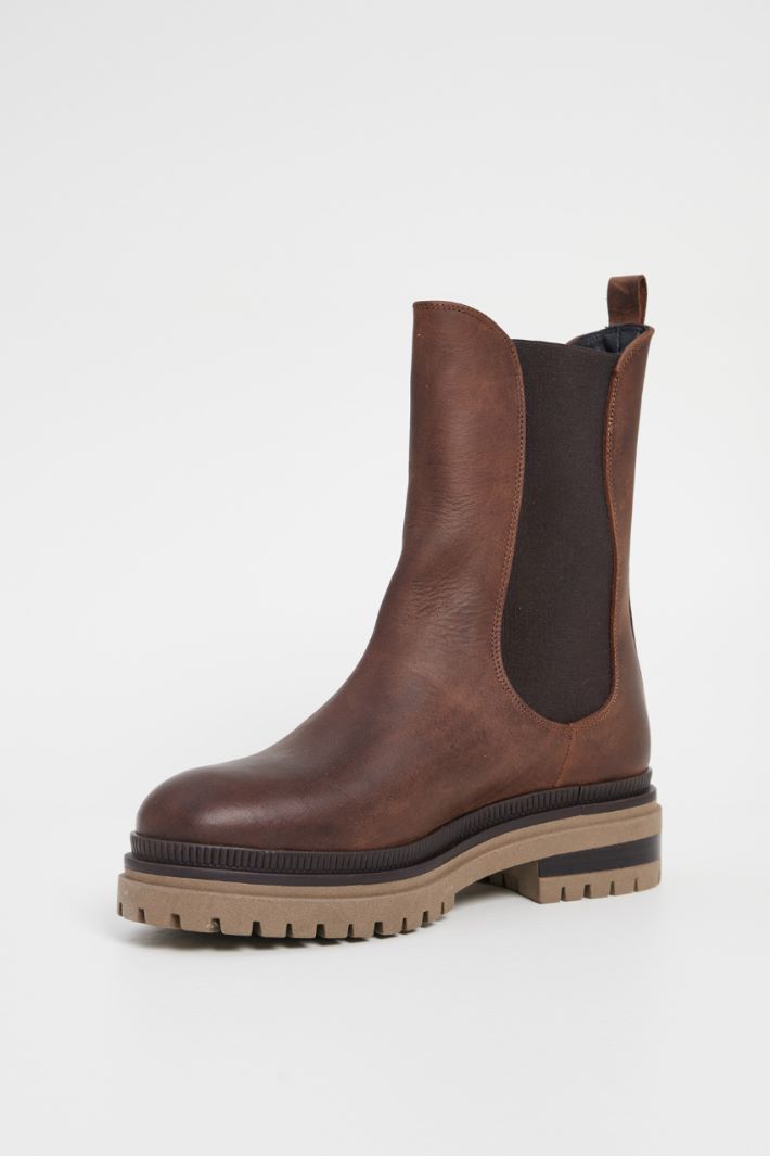 Ankle boots with elastic inserts Intrend - 4