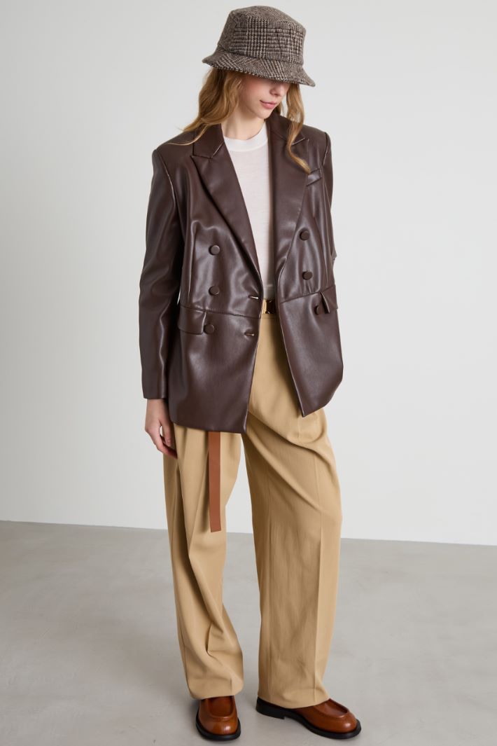 Blazer doppiopetto in similpelle