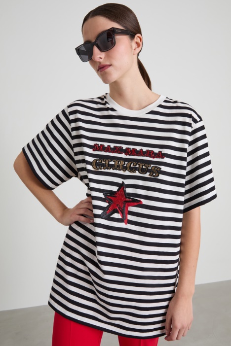 T-shirt over con paillettes Intrend