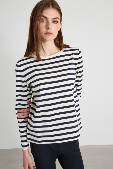 T-shirt girocollo a righe Intrend