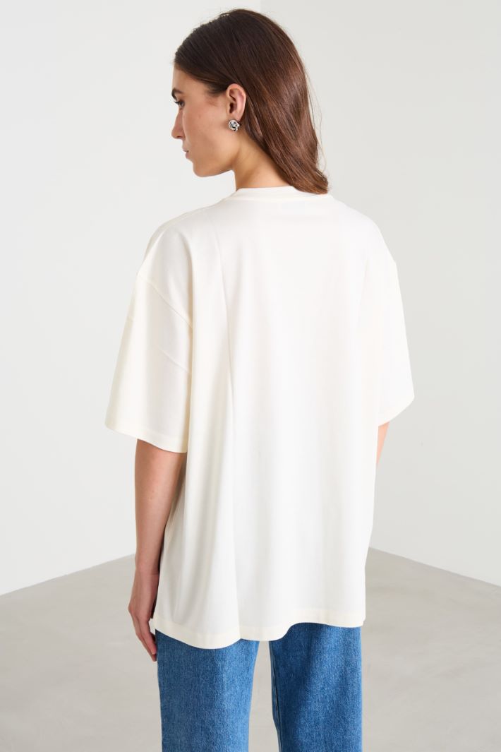T-shirt over con stampa Intrend - 2