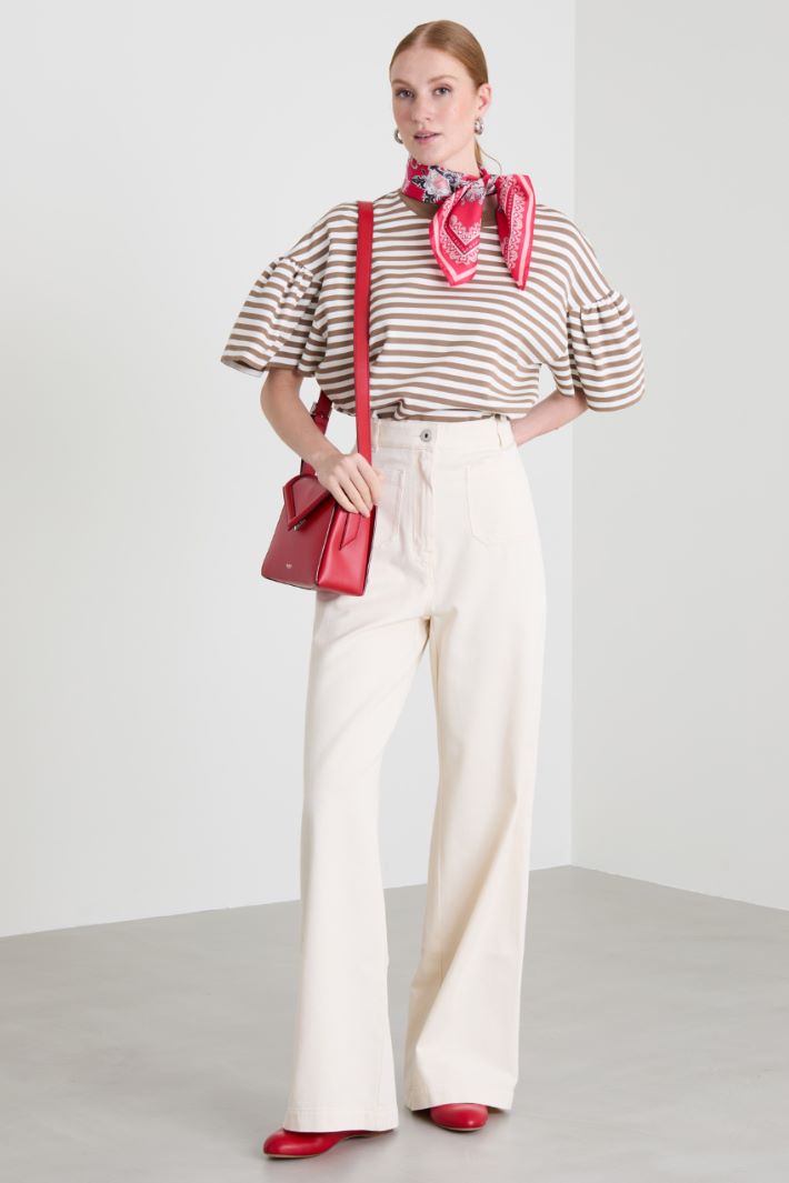 Flounced sleeve T-shirt Intrend - 3