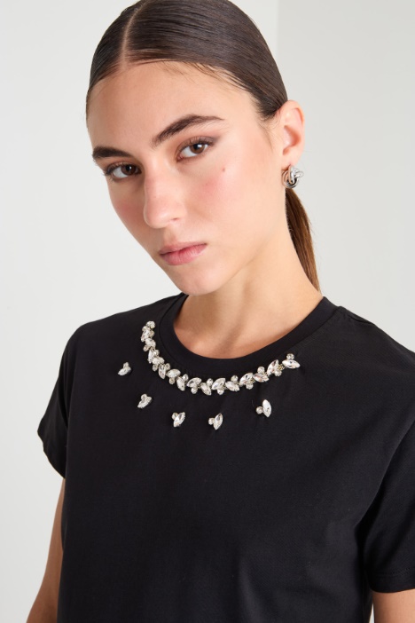 T-shirt con strass