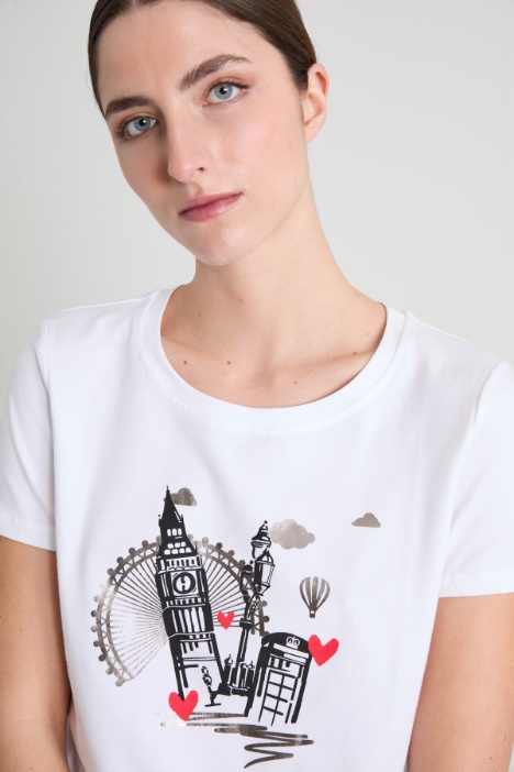 T-shirt con stampa laminata