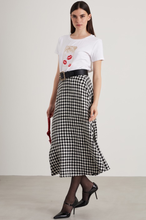 T-shirt con stampa laminata Intrend