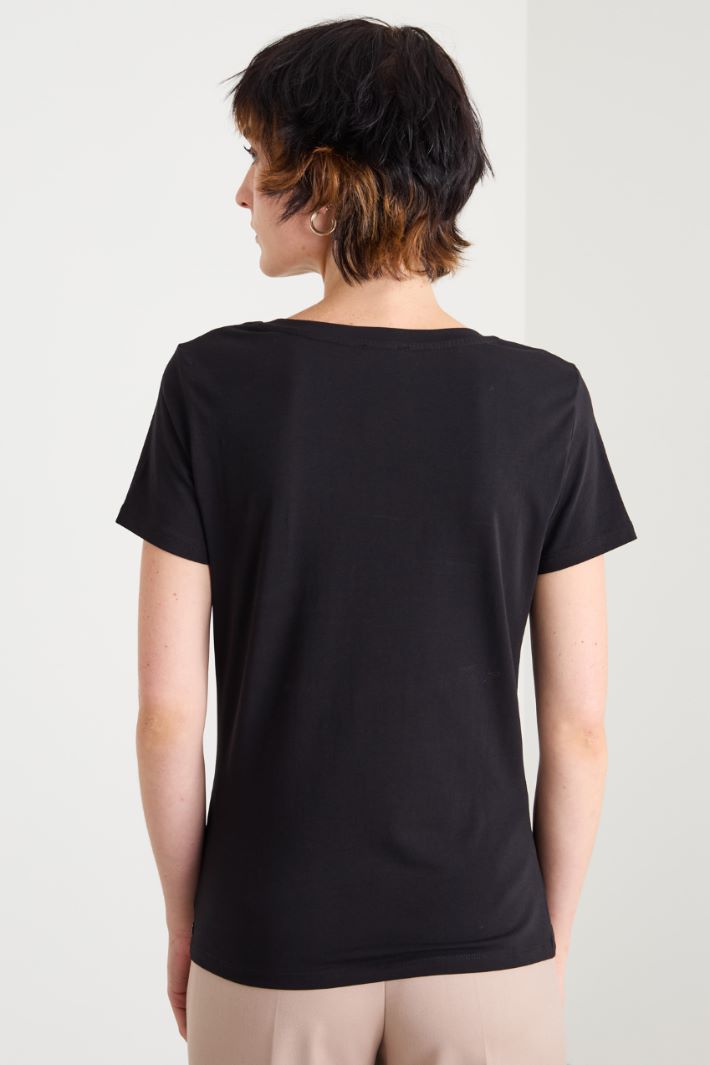 T-shirt con stampa laminata Intrend - 2