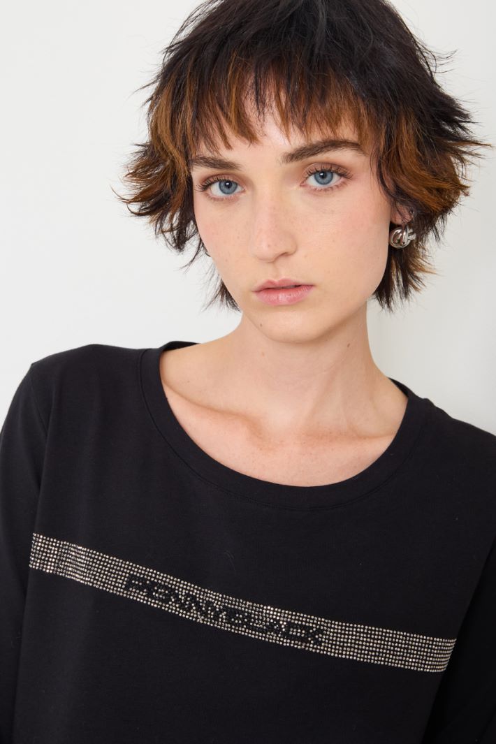 T-shirt slim con strass Intrend - 4