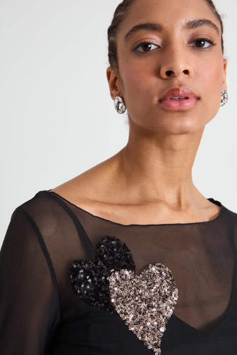 Top in tulle con ricamo