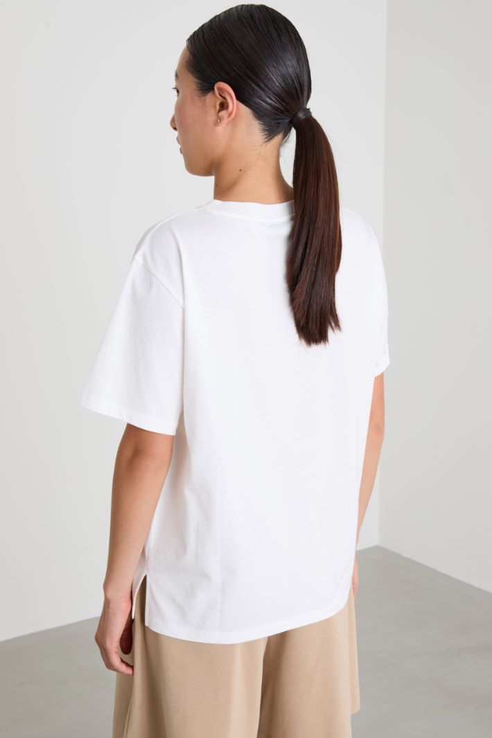 T-shirt con ricamo Intrend - 2