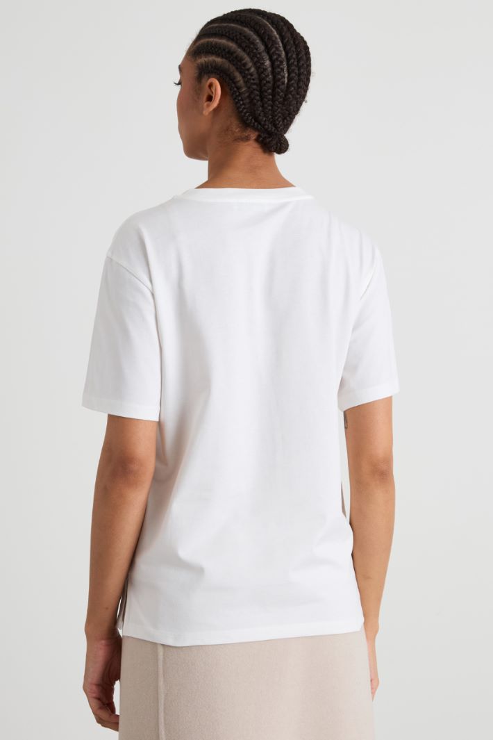 T-shirt con ricamo Intrend - 2