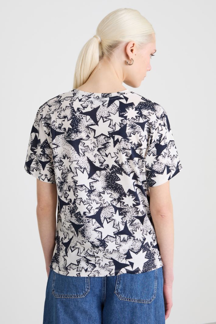 Camiseta con bordado Intrend - 2